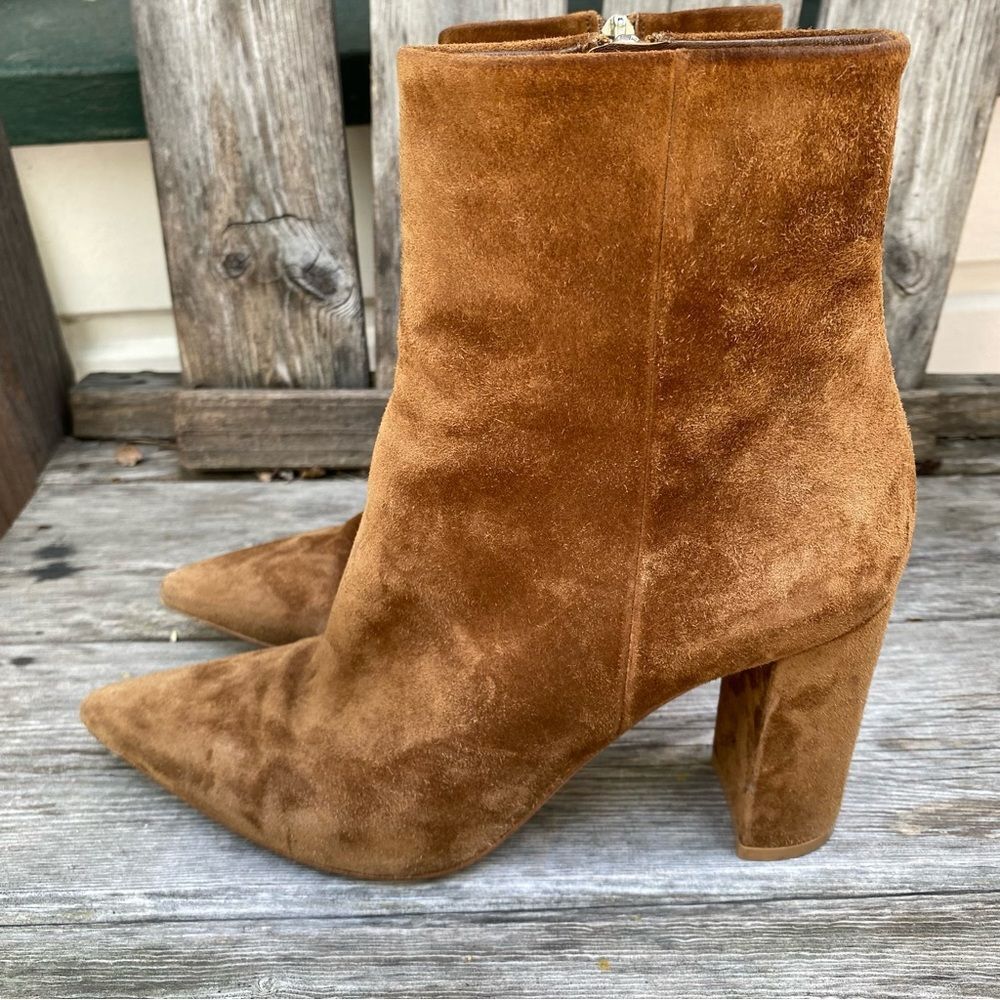 GIANVITO ROSSI Piper 85 Suede
Brown size 36